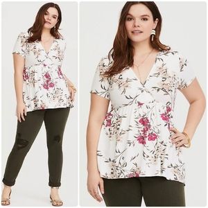 Torrid Babydoll Suplice Soft Knit Floral Blouse